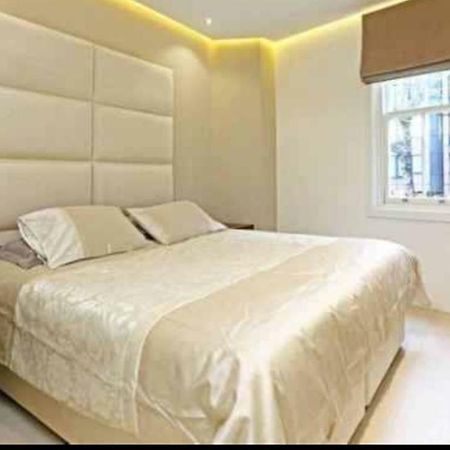 Heart Of Knightsbridge - Stunning Air Conditioned Apartment - 1 Minute Walk From Harrods London Exterior foto